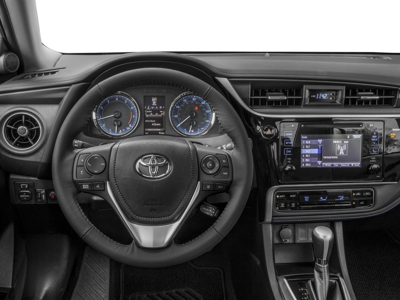 2017 Toyota Corolla SE CVT (Natl)