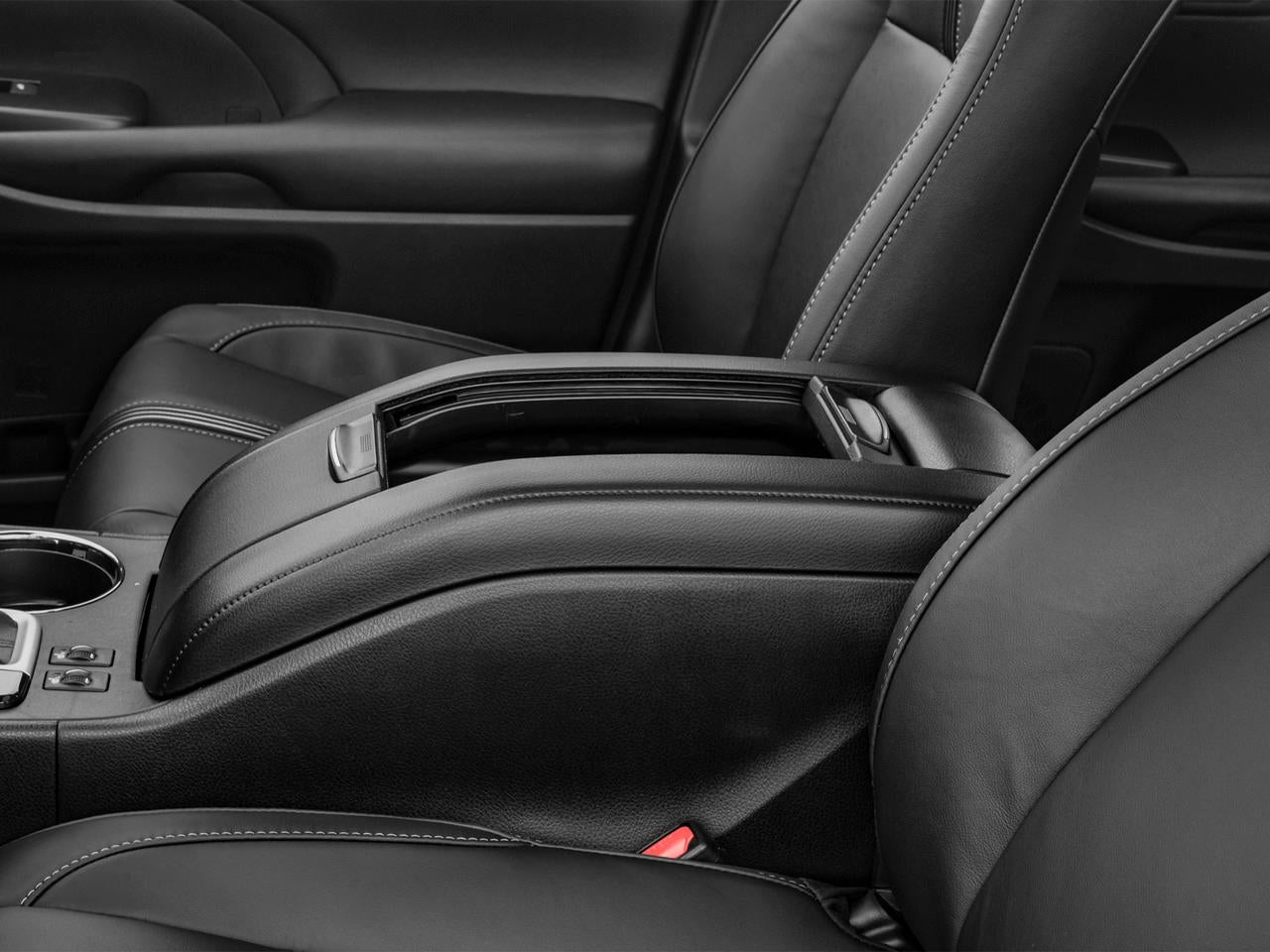 2017 Toyota Highlander SE V6 FWD (Natl)