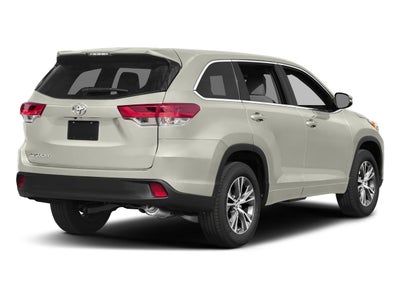 2017 Toyota Highlander LE I4 FWD (Natl)