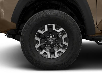 2017 Toyota Tacoma TRD Off Road Double Cab 5' Bed V6 4x2 AT (Natl)