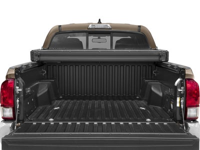 2017 Toyota Tacoma TRD Off Road Double Cab 5' Bed V6 4x2 AT (Natl)