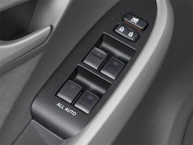 2011 Toyota Prius 5dr HB III (Natl)