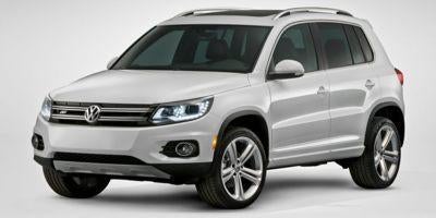 2015 Volkswagen Tiguan 4MOTION 4dr Auto R-Line
