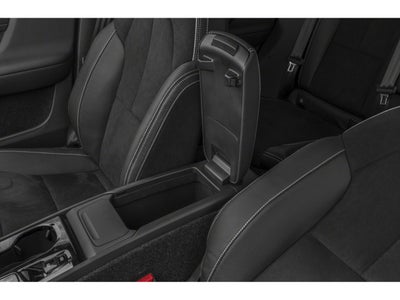 2020 Volvo XC40 T5 AWD R-Design
