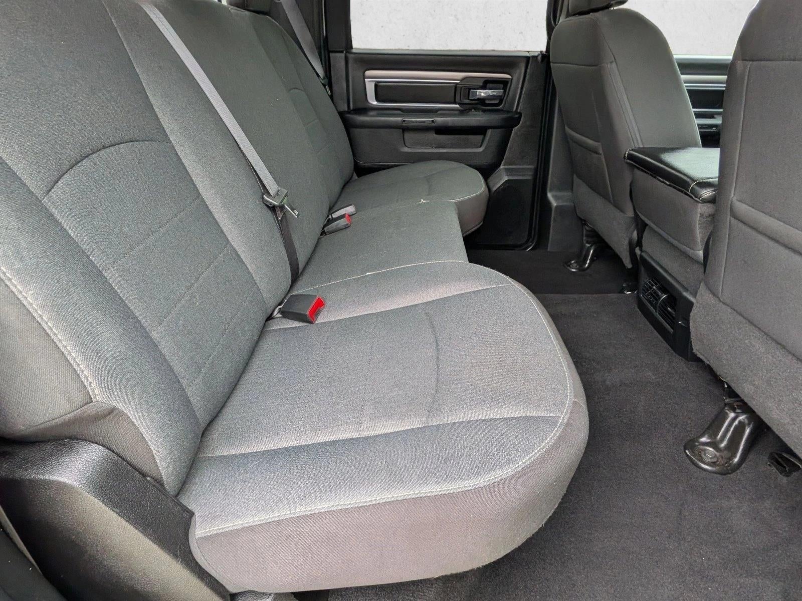 2024 RAM 1500 Classic Warlock 4x4 Crew Cab 5'7" Box