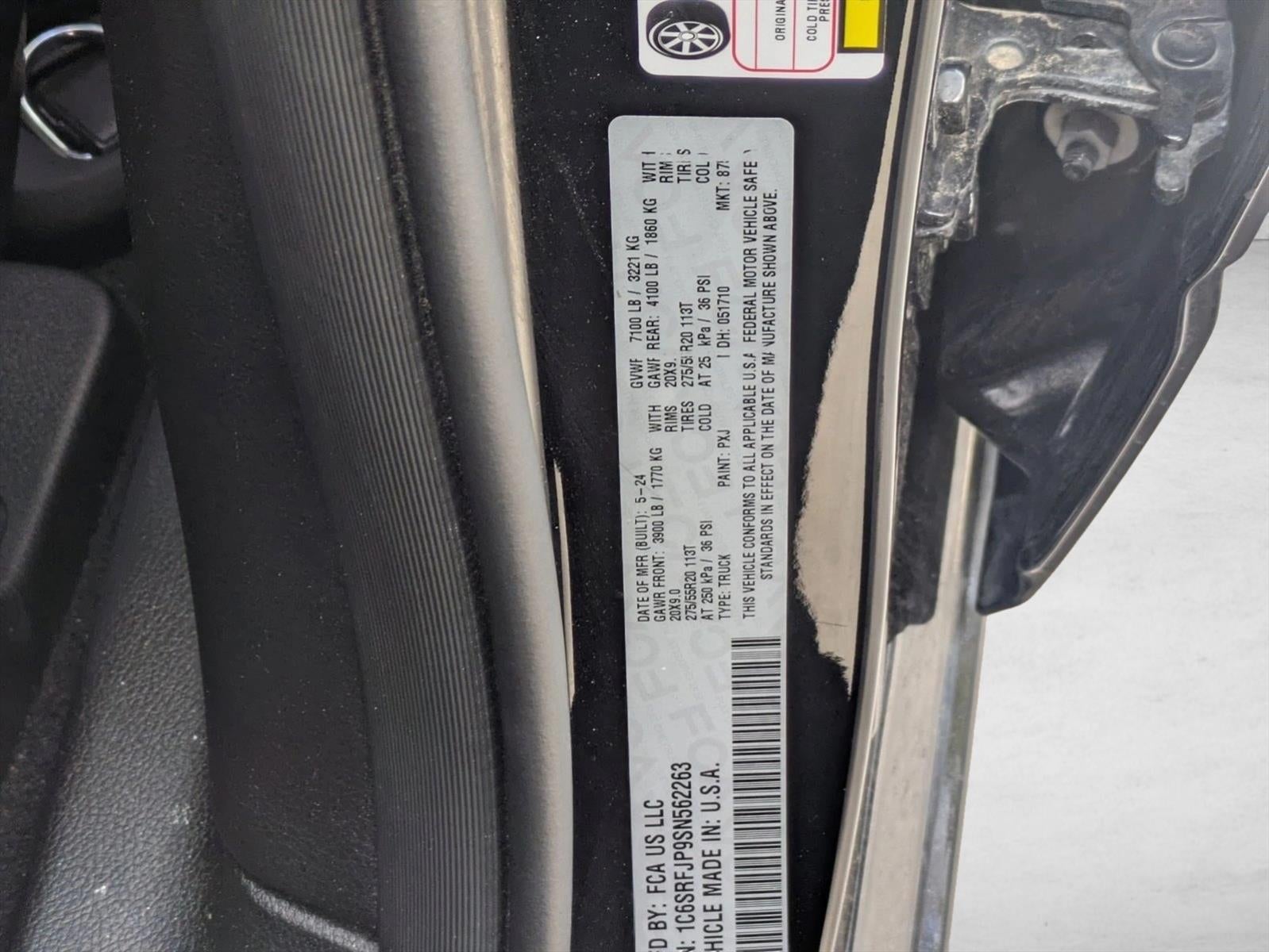 2025 RAM 1500 Laramie 4x4 Crew Cab 5'7" Box