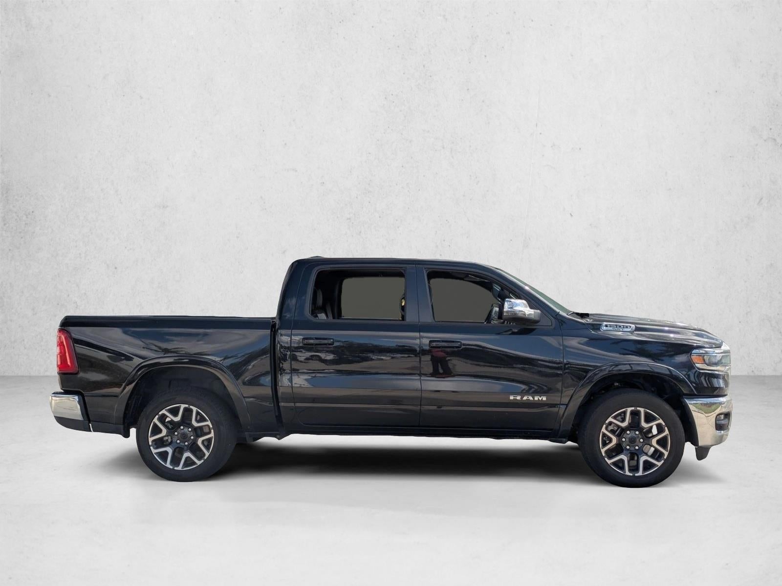 2025 RAM 1500 Laramie 4x4 Crew Cab 5'7" Box