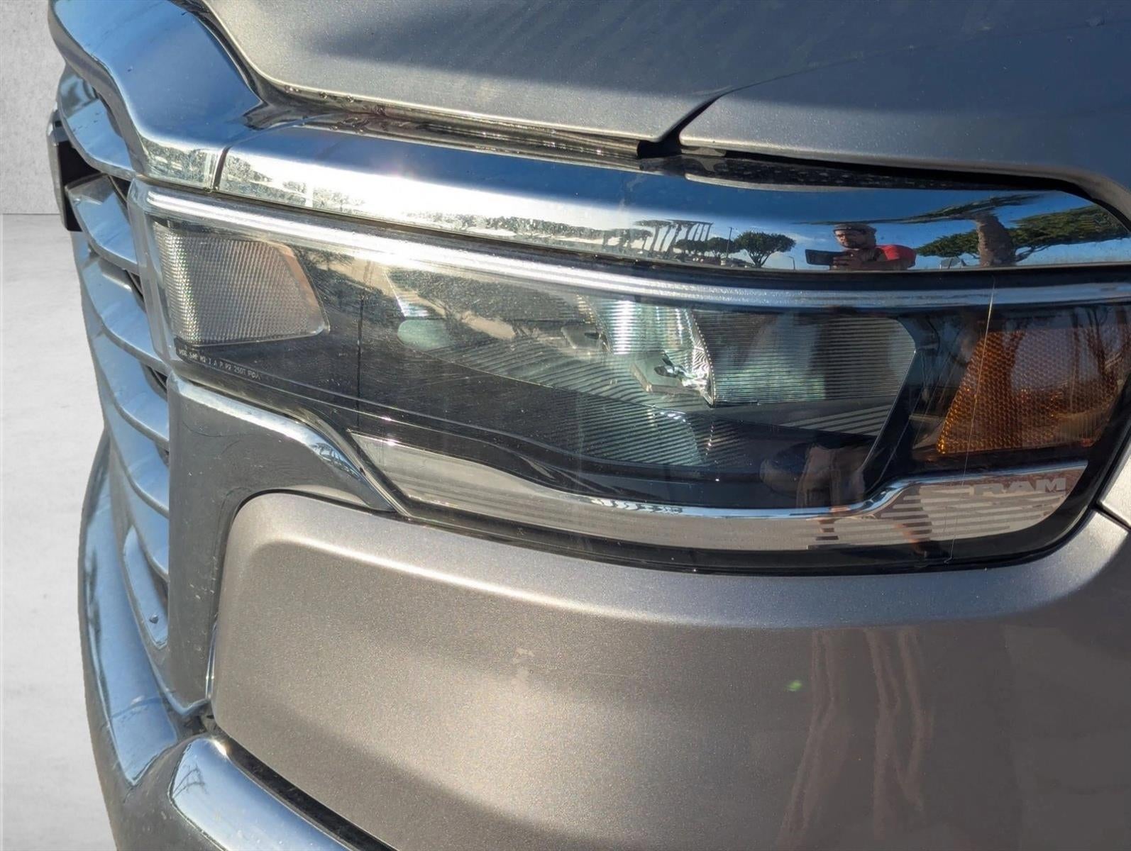 2025 RAM 1500 Laramie 4x4 Crew Cab 5'7" Box