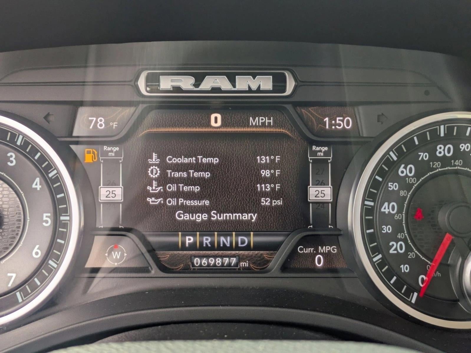 2022 RAM 1500 Laramie 4x4 Crew Cab 5'7" Box