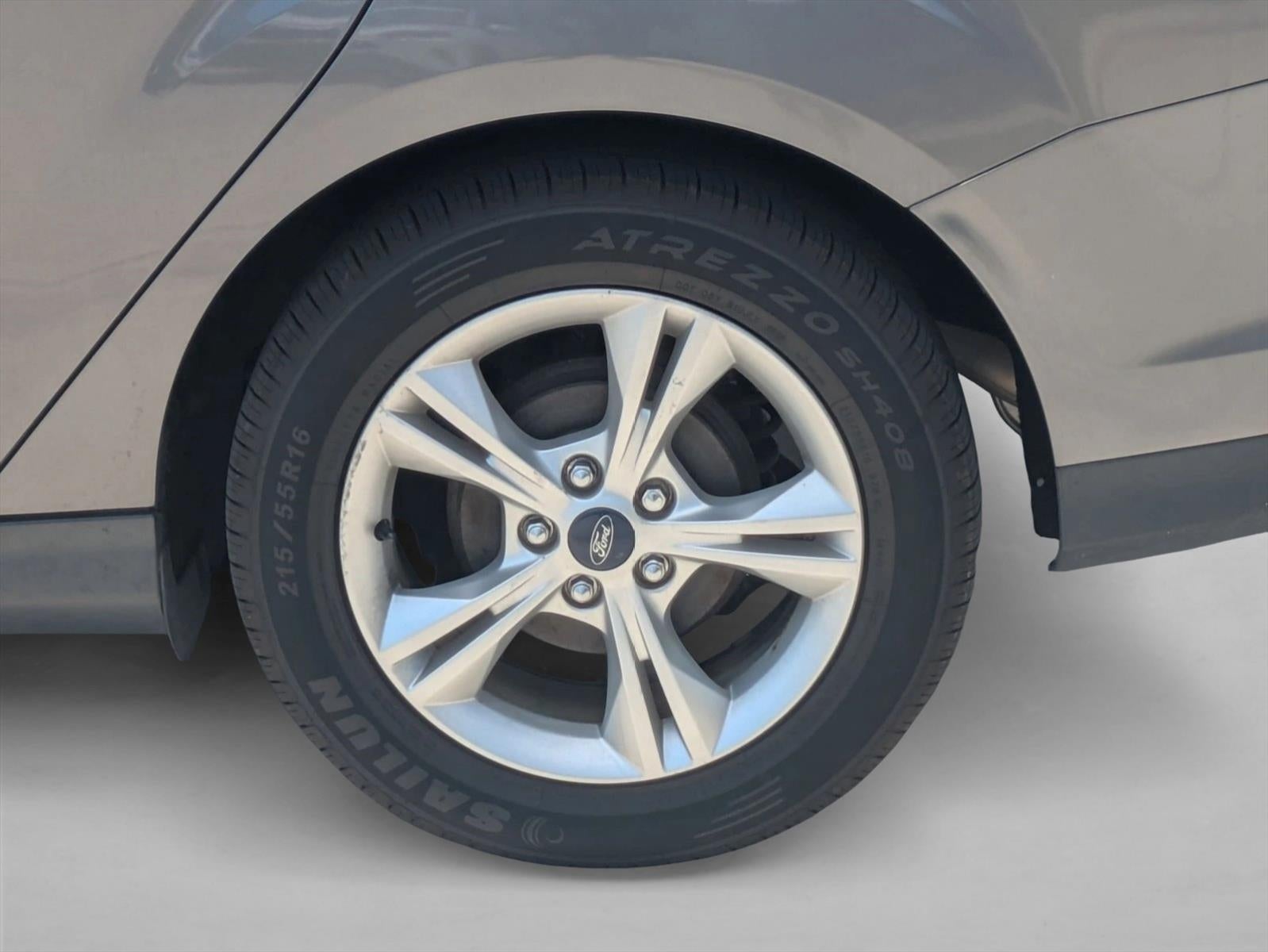 2013 Ford Focus 4dr Sdn SE