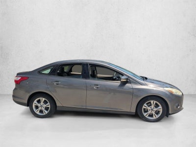 2013 Ford Focus 4dr Sdn SE