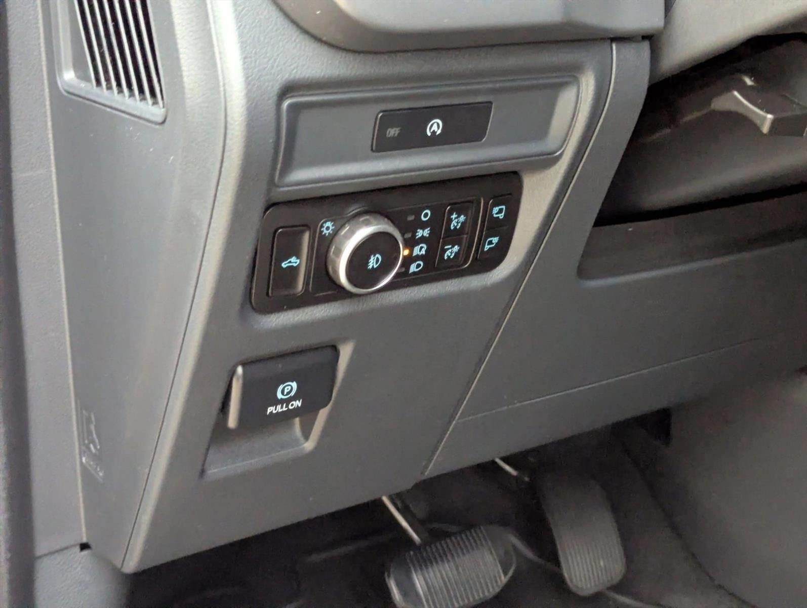 2025 Ford F-150 XLT 2WD SuperCrew 5.5' Box