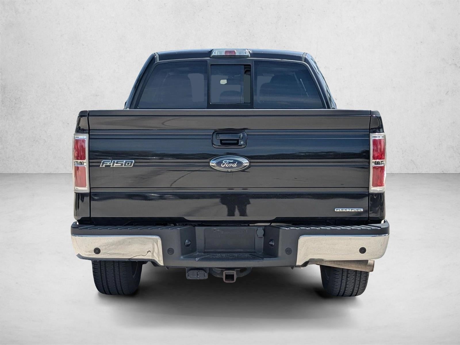 2014 Ford F-150 2WD SuperCrew 5-1/2 Ft Box Lariat