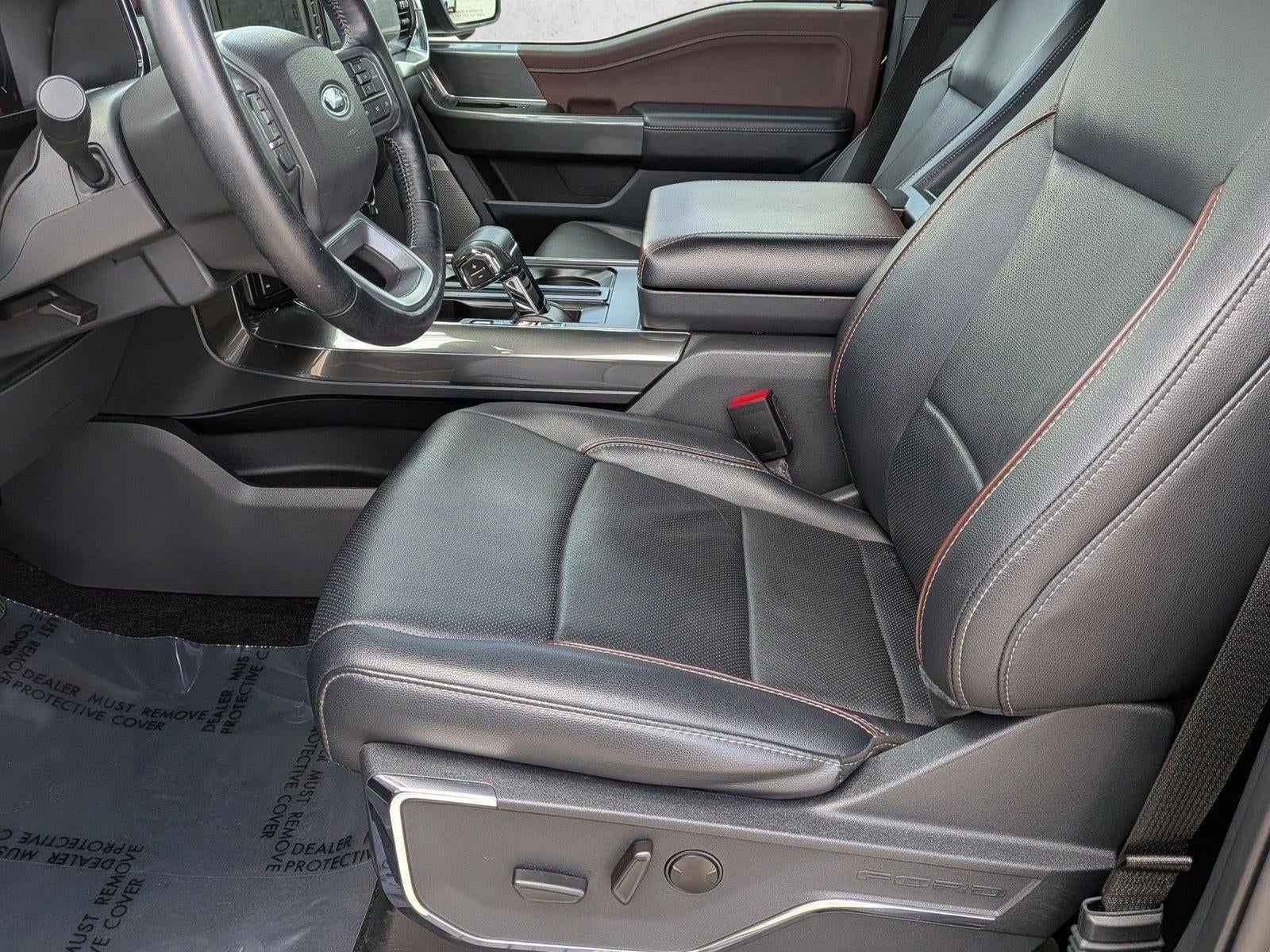 2022 Ford F-150 LARIAT 4WD SuperCrew 5.5' Box