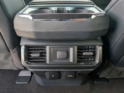 2022 Ford F-150 LARIAT 4WD SuperCrew 5.5' Box