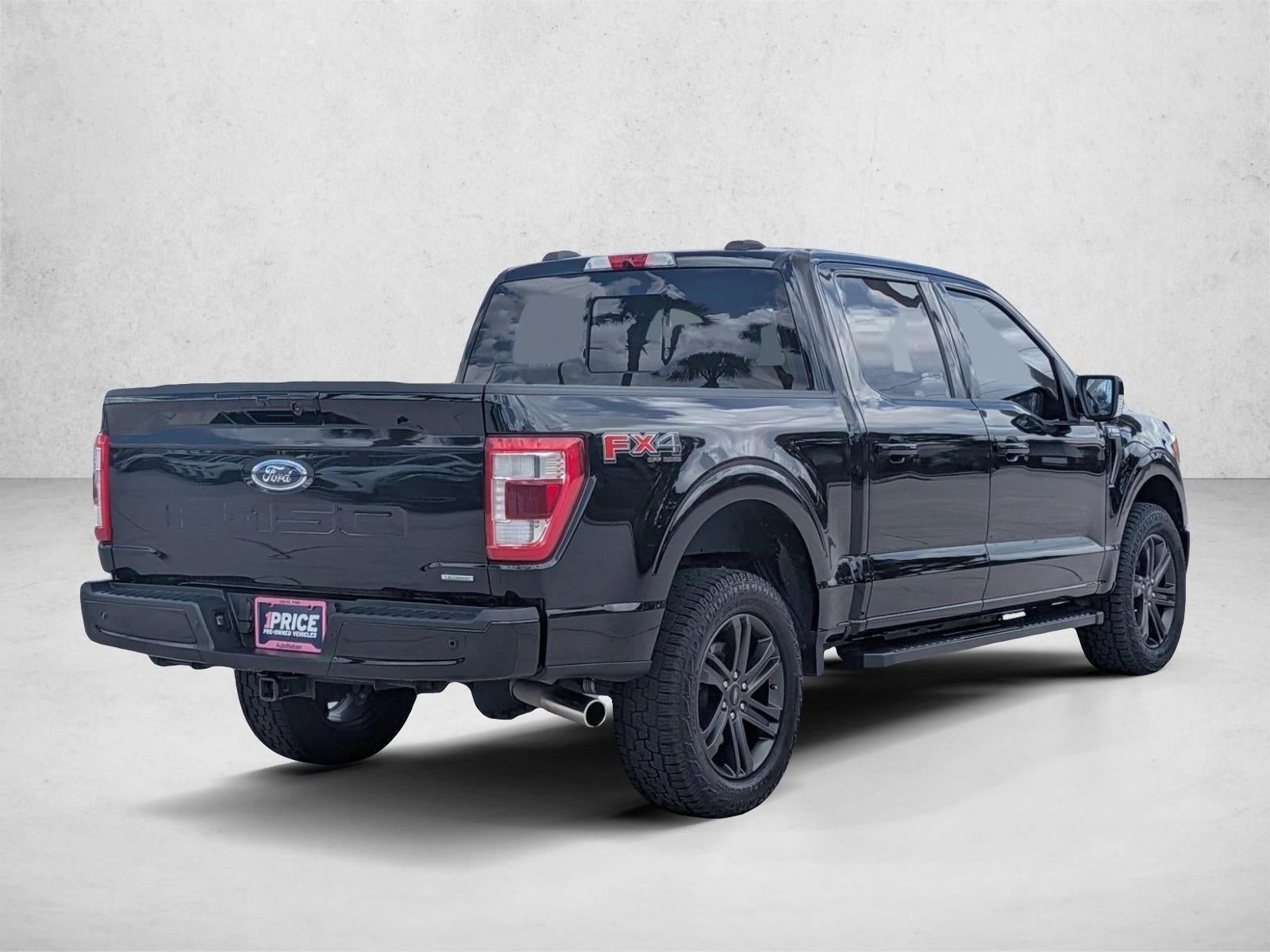 2022 Ford F-150 LARIAT 4WD SuperCrew 5.5' Box