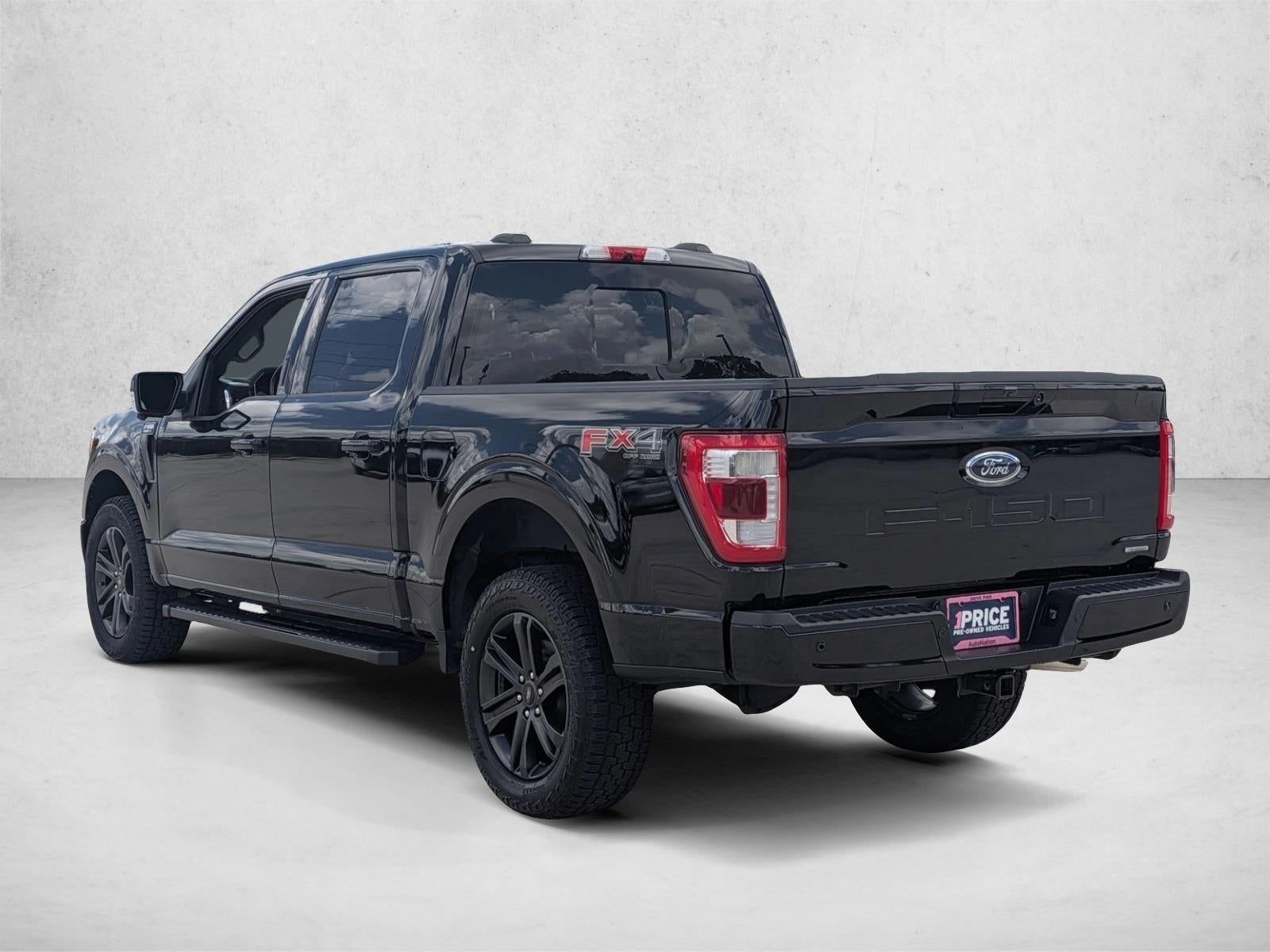 2022 Ford F-150 LARIAT 4WD SuperCrew 5.5' Box