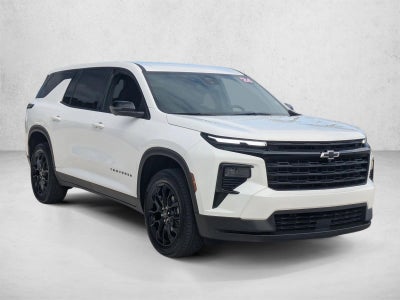 2024 Chevrolet Traverse LS w/1LS