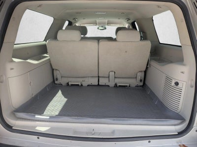 2008 Chevrolet Suburban 2WD 4dr 1500 LT w/1LT