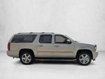 2008 Chevrolet Suburban 2WD 4dr 1500 LT w/1LT