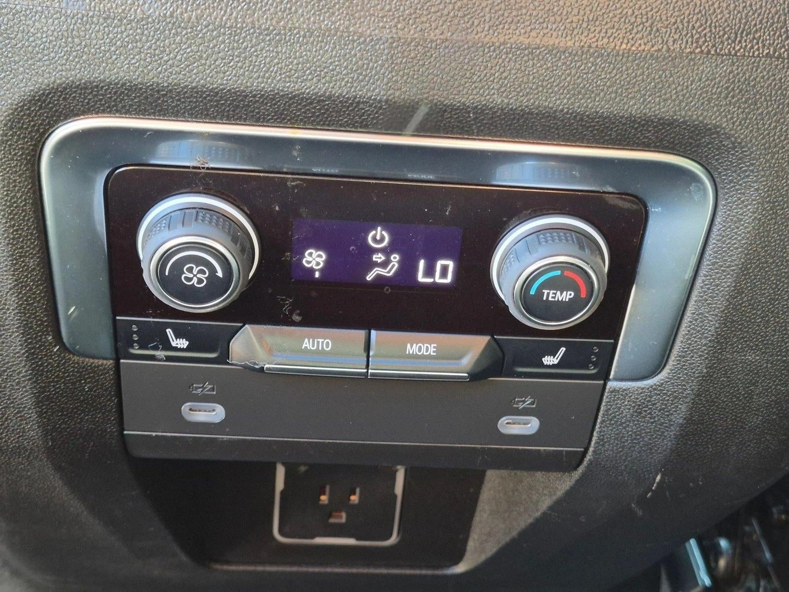 2023 Chevrolet Suburban 2WD High Country