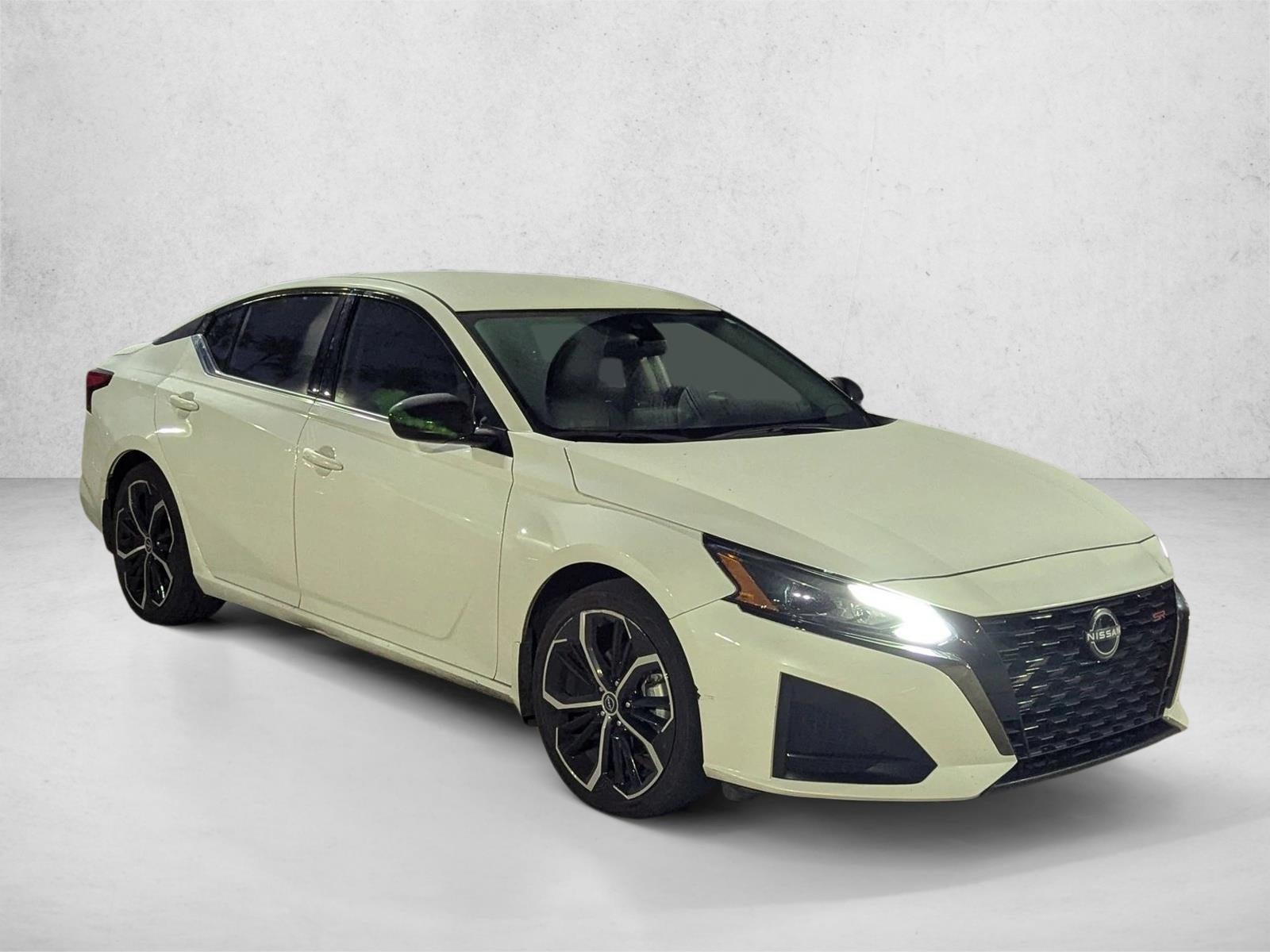 2024 Nissan Altima 2.5 SR Sedan