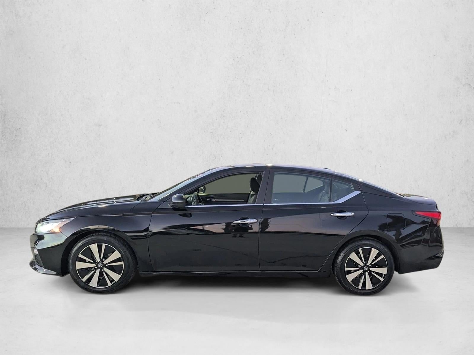 2021 Nissan Altima 2.5 SV Sedan