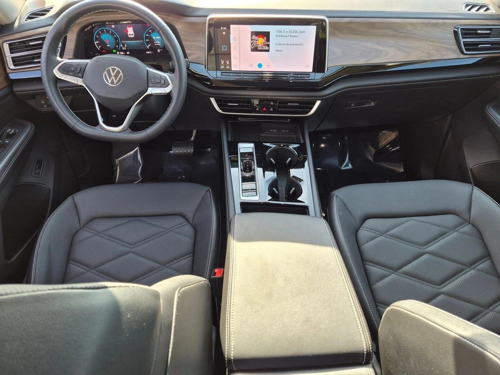 2024 Volkswagen Atlas 2.0T SE w/Technology FWD