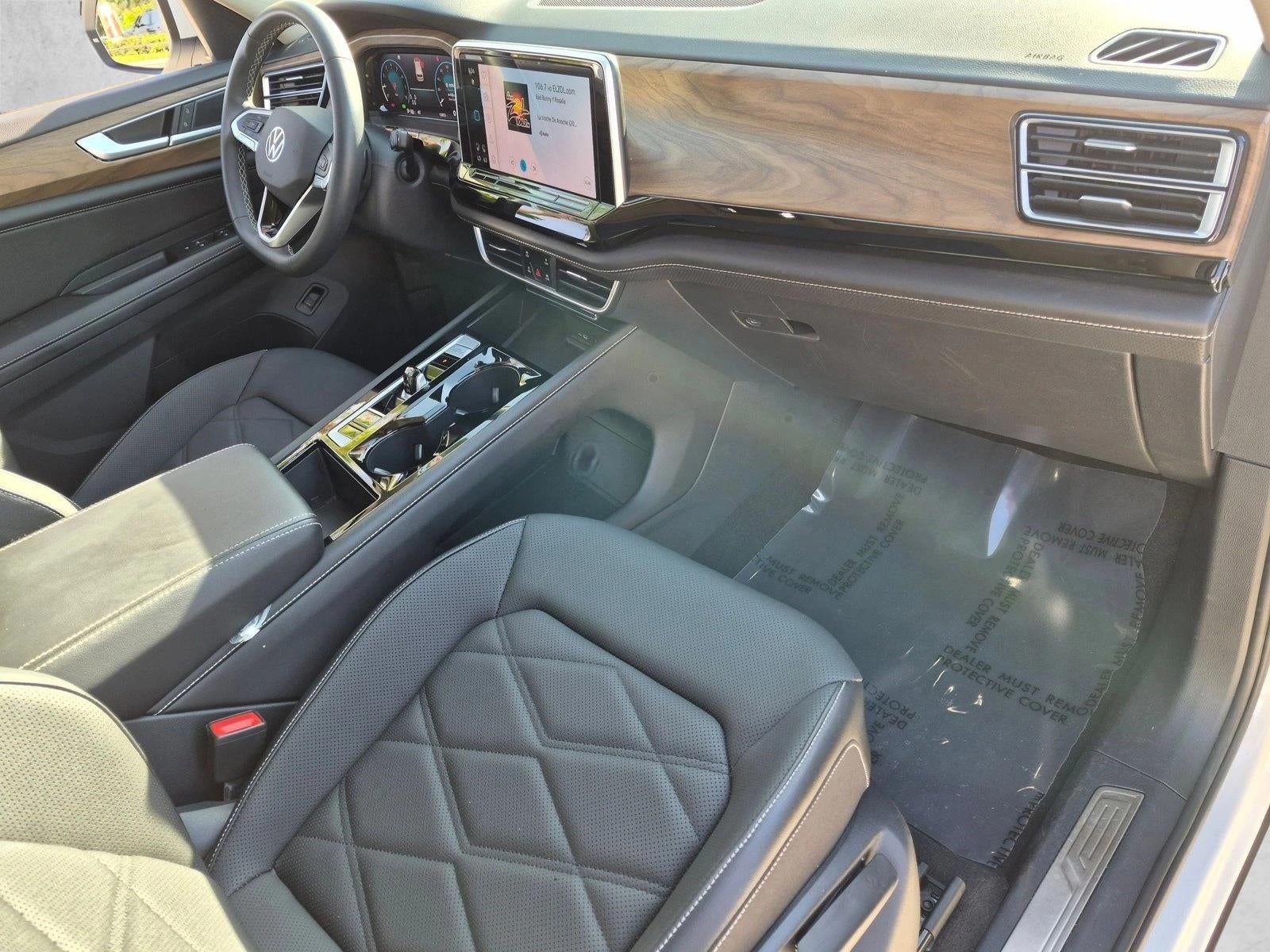 2024 Volkswagen Atlas 2.0T SE w/Technology FWD