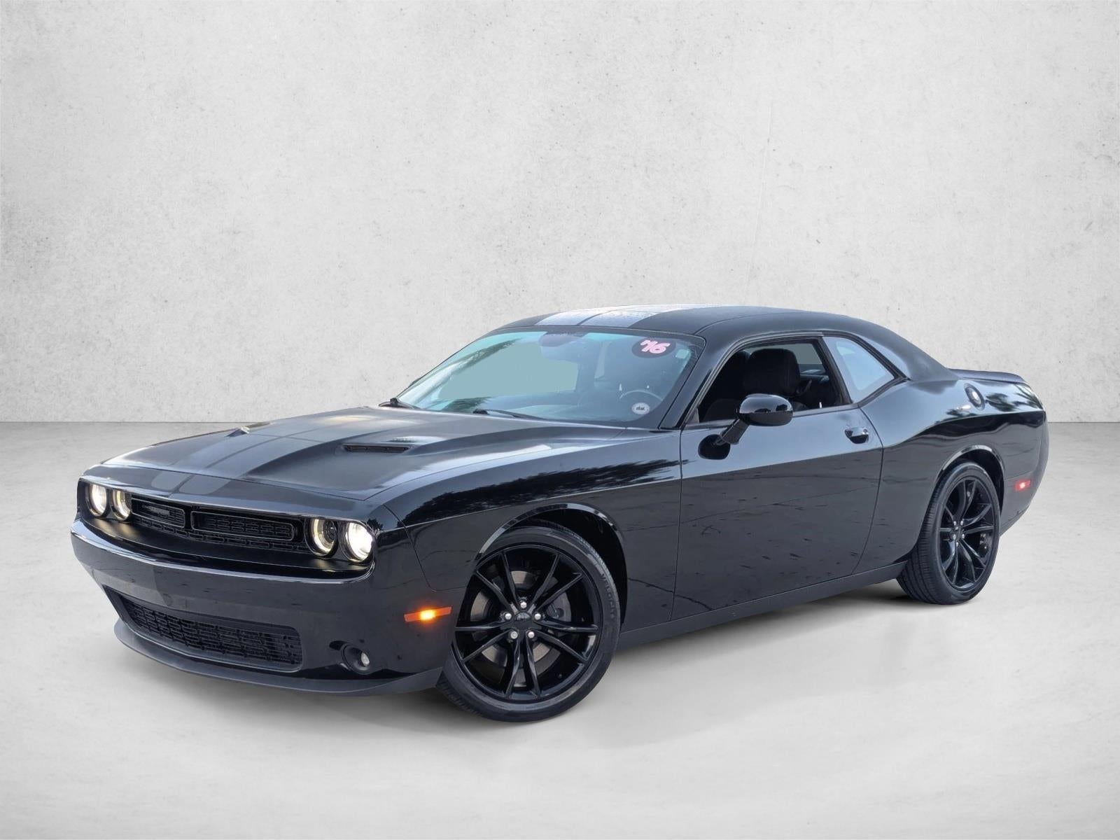 2016 Dodge Challenger 2dr Cpe SXT