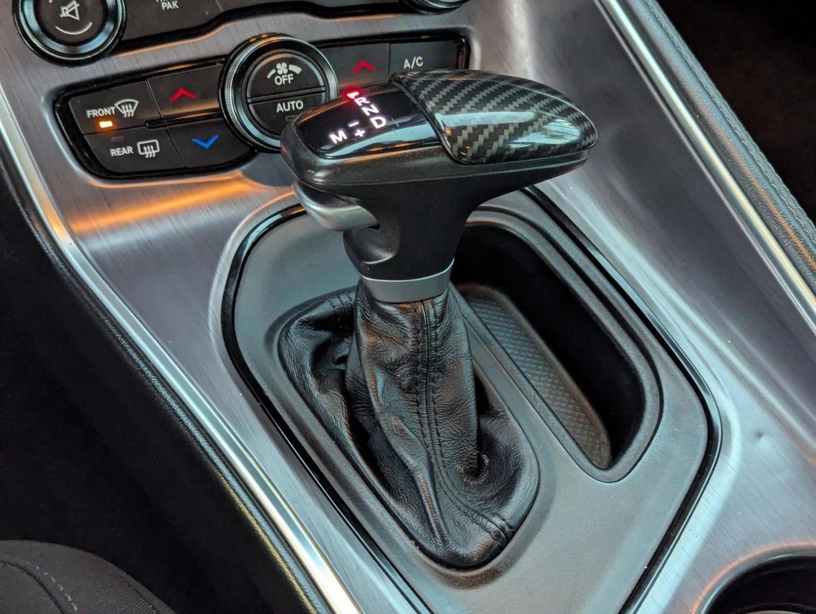 2016 Dodge Challenger 2dr Cpe SXT