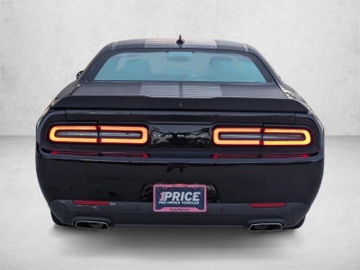 2016 Dodge Challenger 2dr Cpe SXT