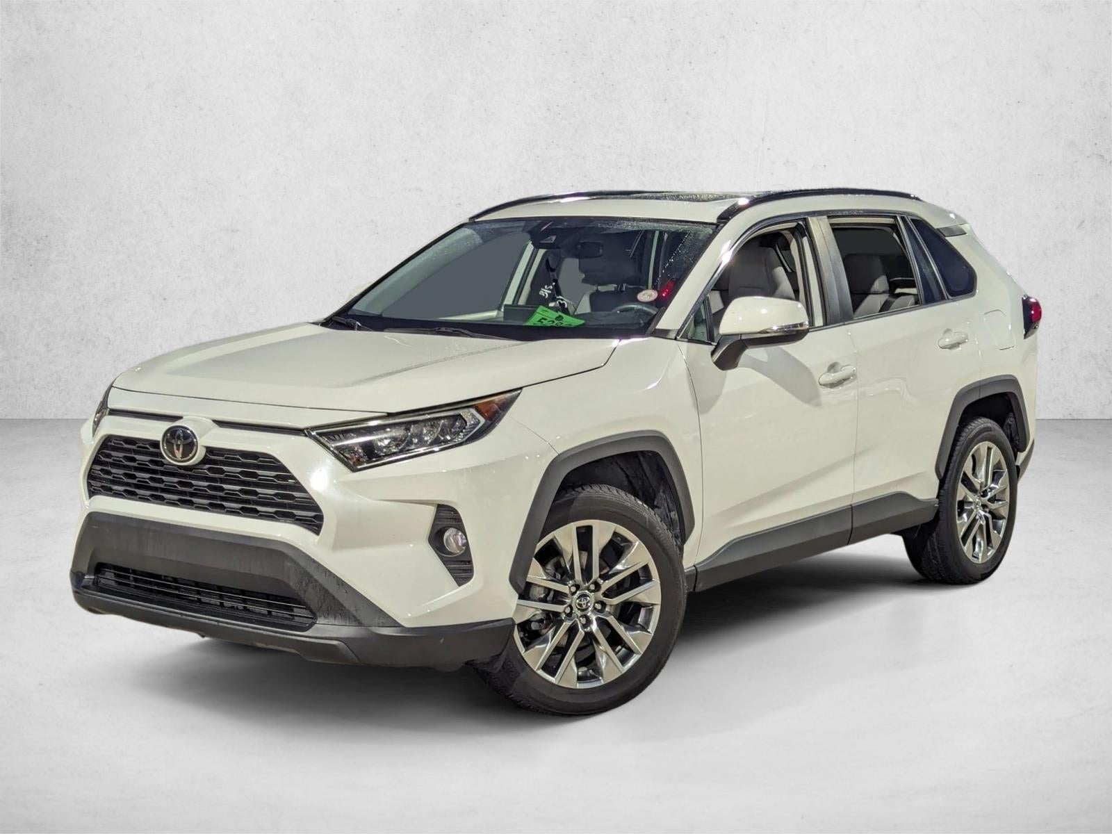 2019 Toyota RAV4 XLE Premium FWD (Natl)