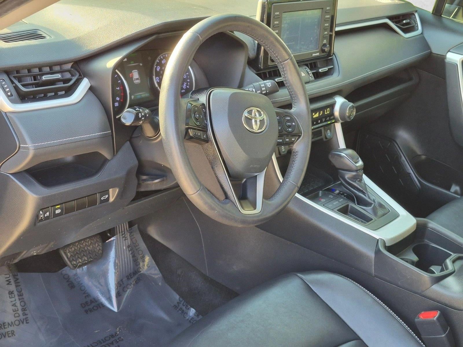 2020 Toyota RAV4 XLE Premium FWD (Natl)