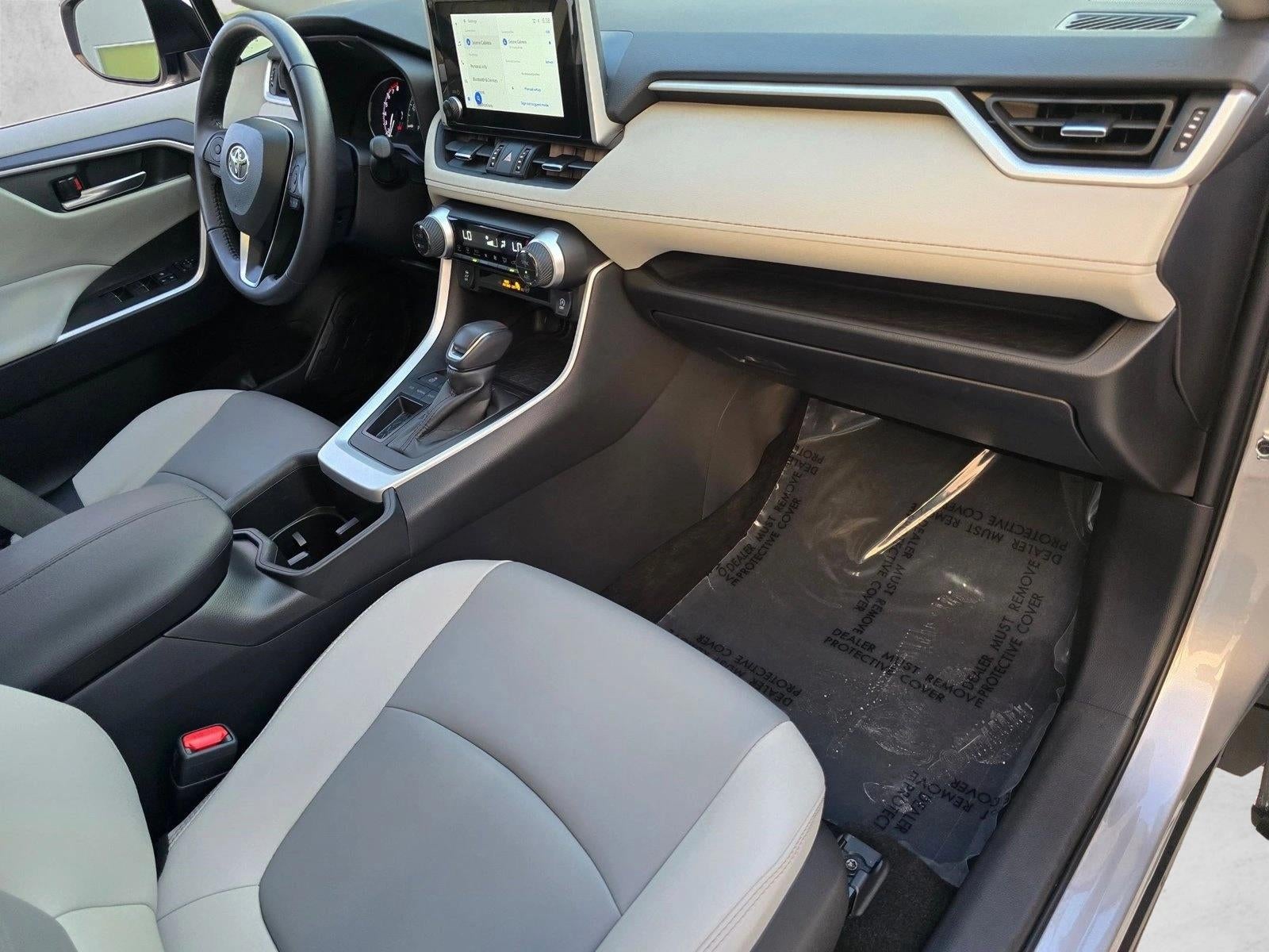 2024 Toyota RAV4 XLE Premium FWD (Natl)