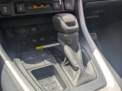 2025 Toyota RAV4 XLE Premium FWD (Natl)