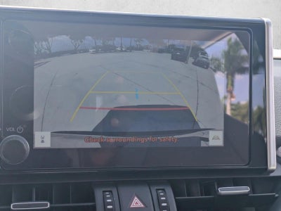 2025 Toyota RAV4 XLE Premium FWD (Natl)