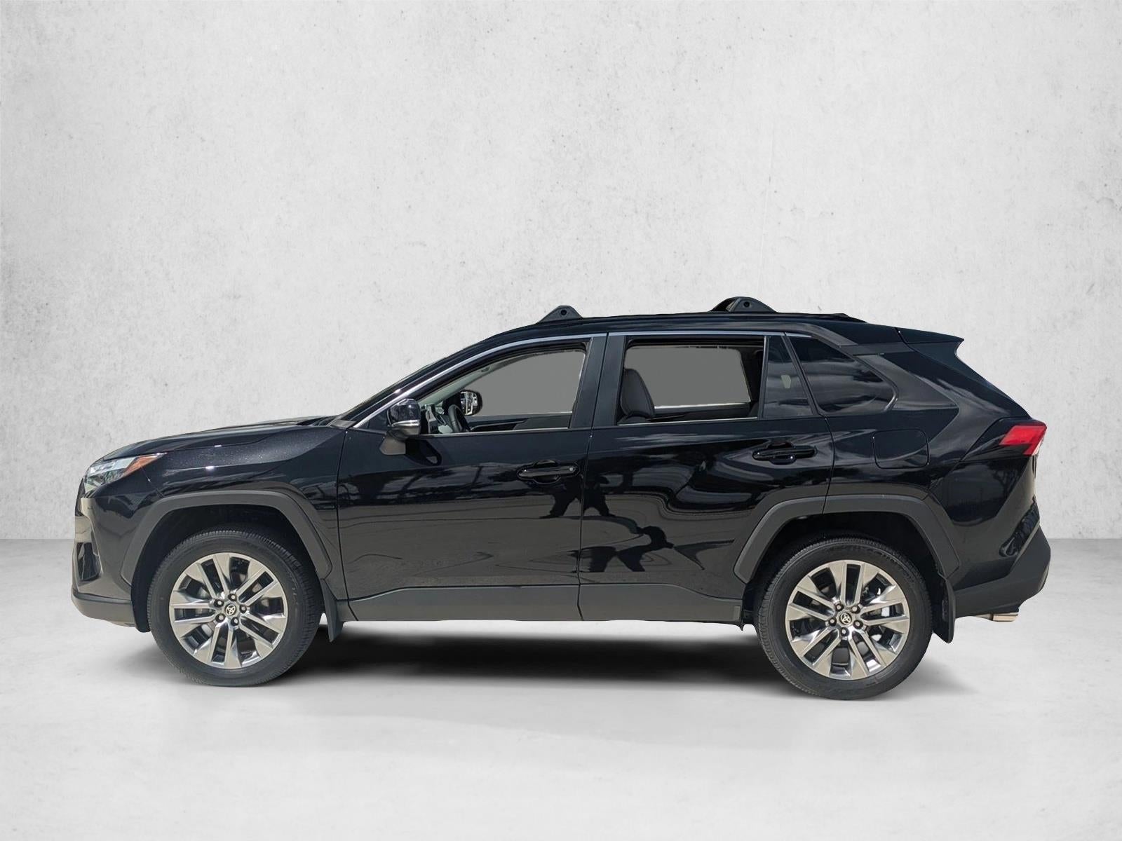 2025 Toyota RAV4 XLE Premium FWD (Natl)