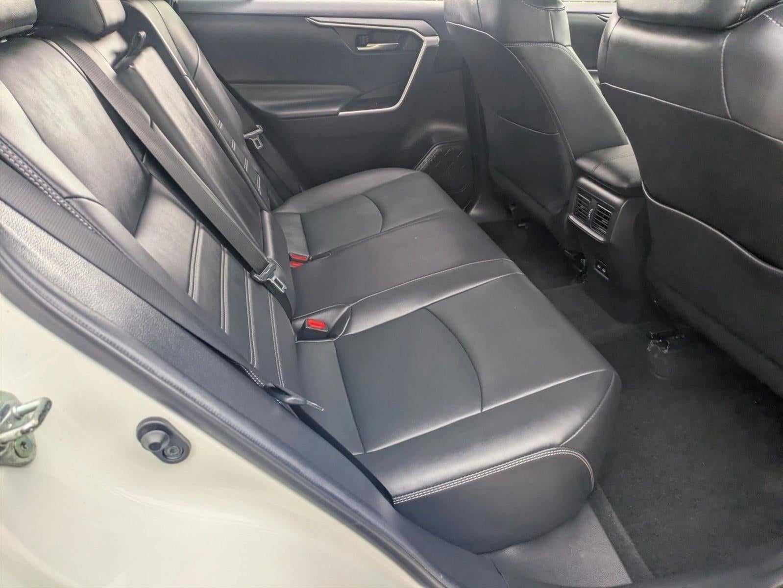 2022 Toyota RAV4 XLE Premium FWD (Natl)