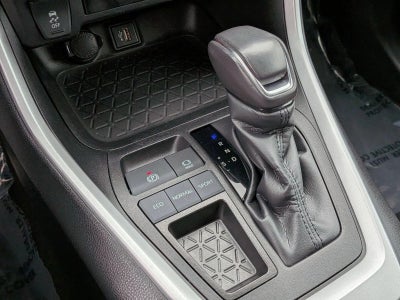 2023 Toyota RAV4 XLE Premium FWD (Natl)