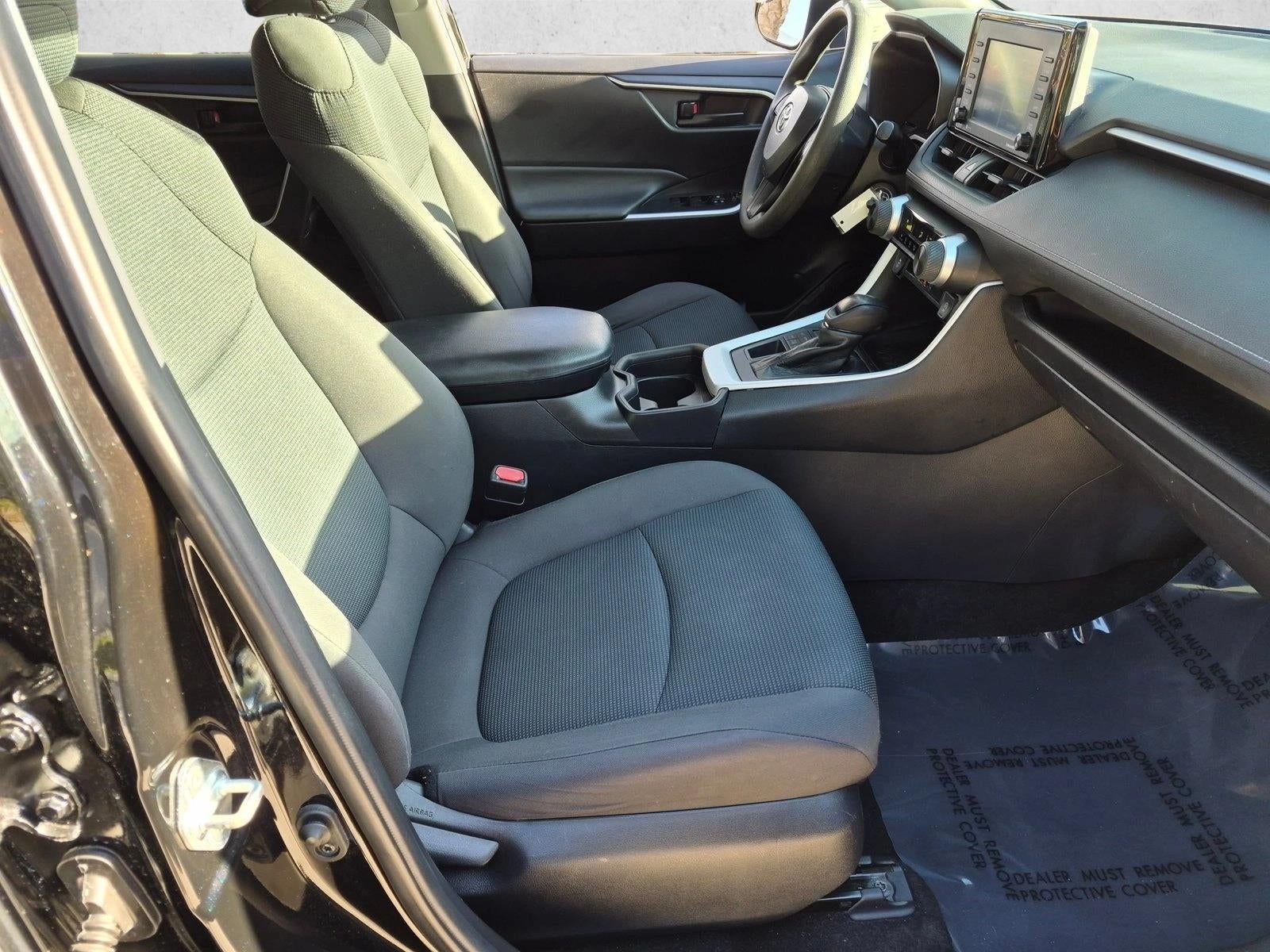 2021 Toyota RAV4 LE AWD (Natl)