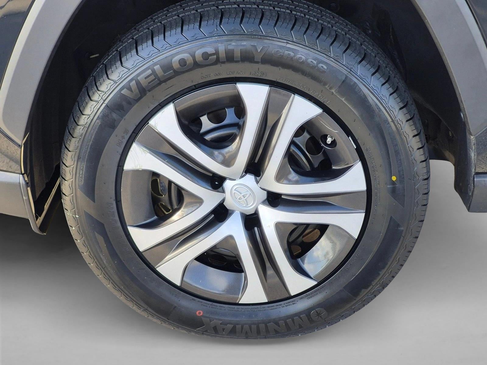2021 Toyota RAV4 LE AWD (Natl)