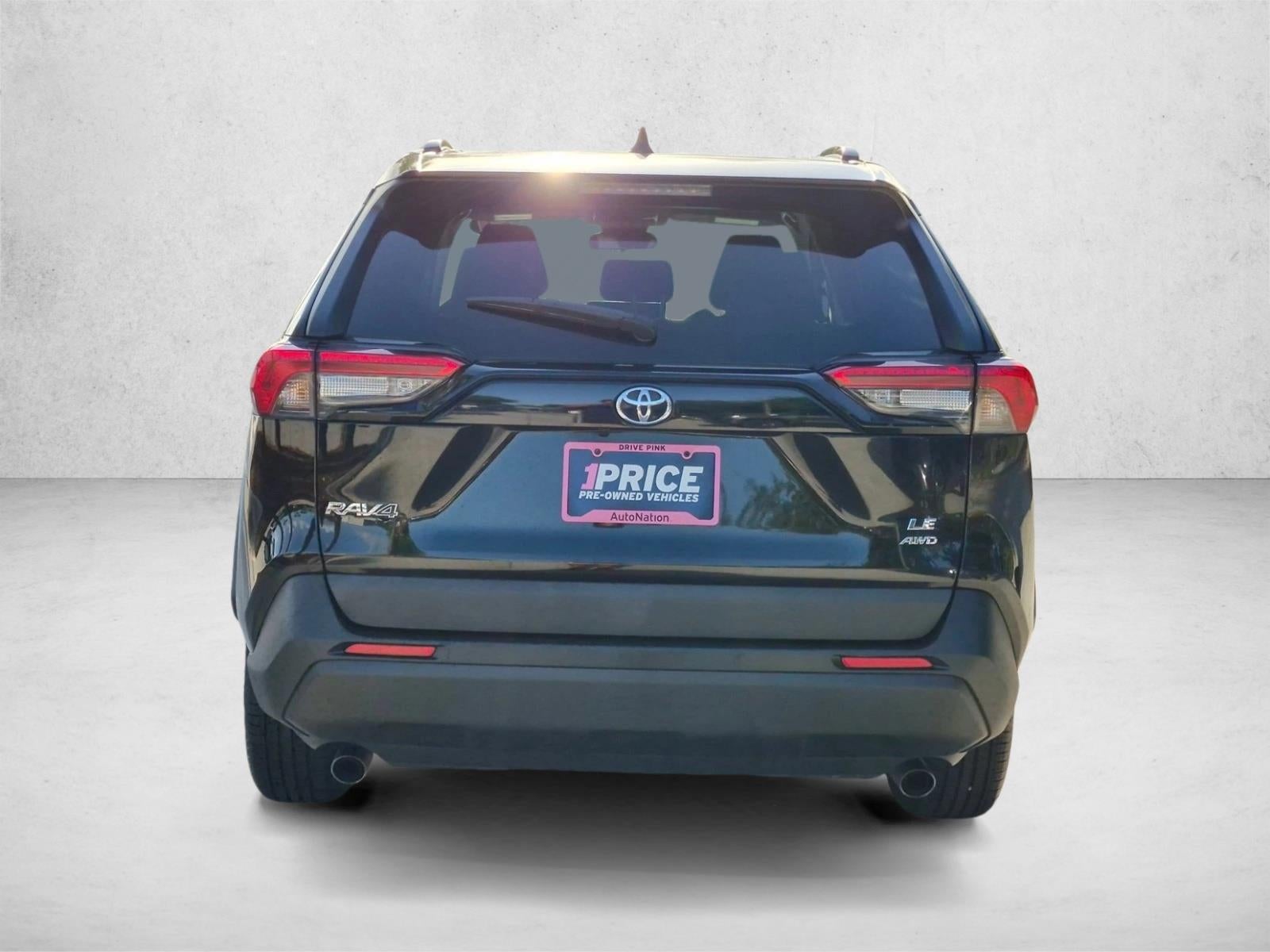 2021 Toyota RAV4 LE AWD (Natl)
