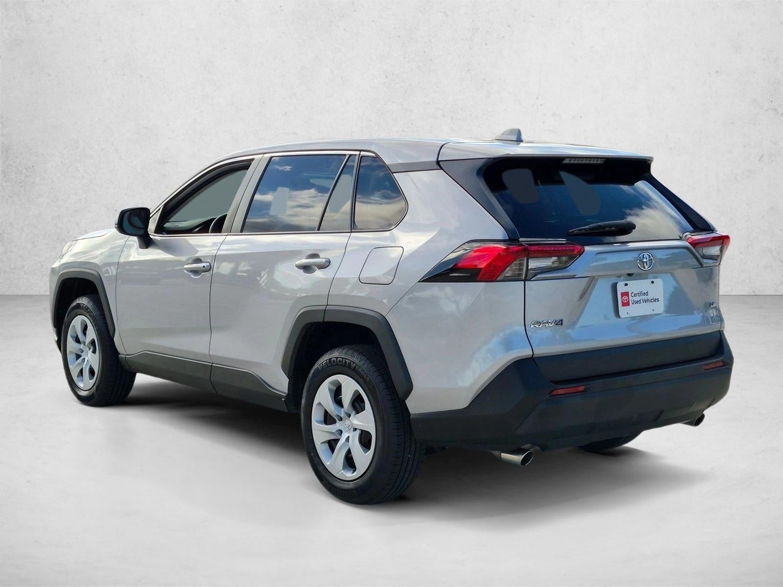 2024 Toyota RAV4 LE FWD (GS)