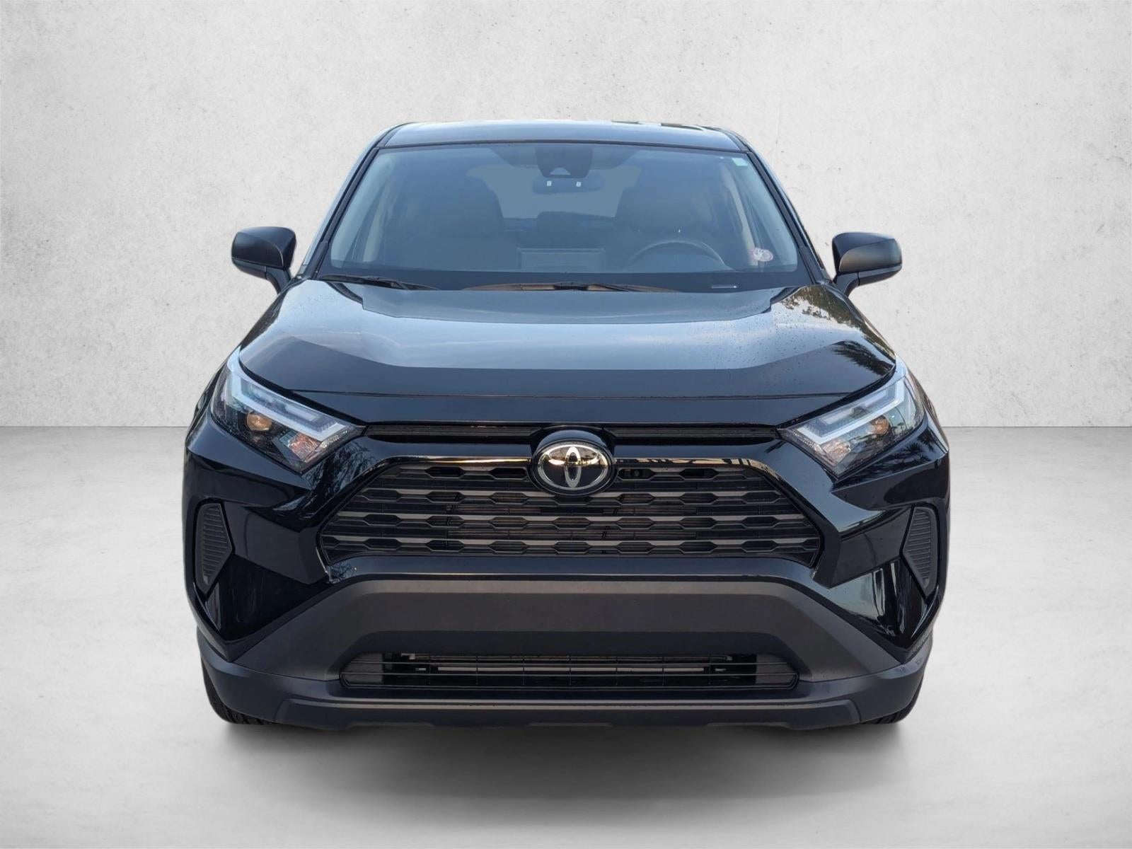 2025 Toyota RAV4 LE FWD (GS)