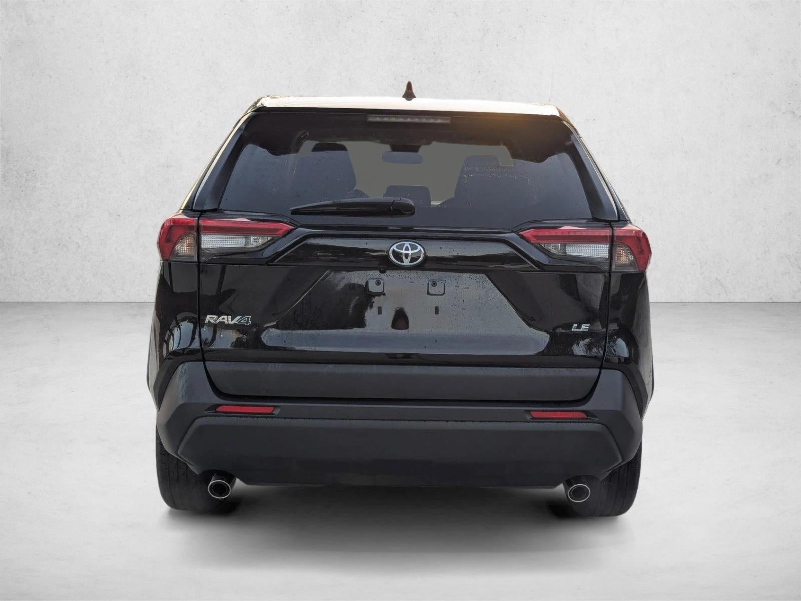 2025 Toyota RAV4 LE FWD (GS)