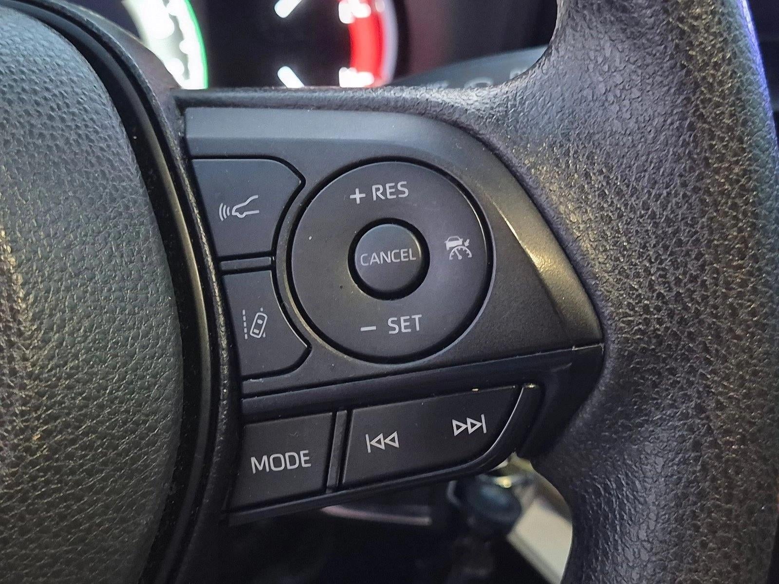 2023 Toyota RAV4 LE FWD (GS)