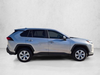 2024 Toyota RAV4 LE FWD (GS)
