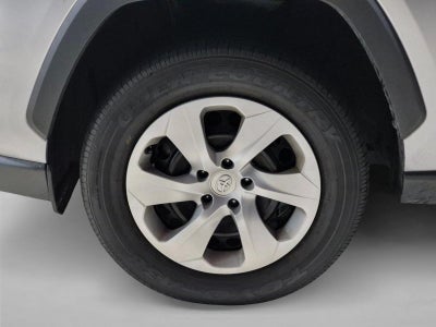 2024 Toyota RAV4 LE FWD (GS)