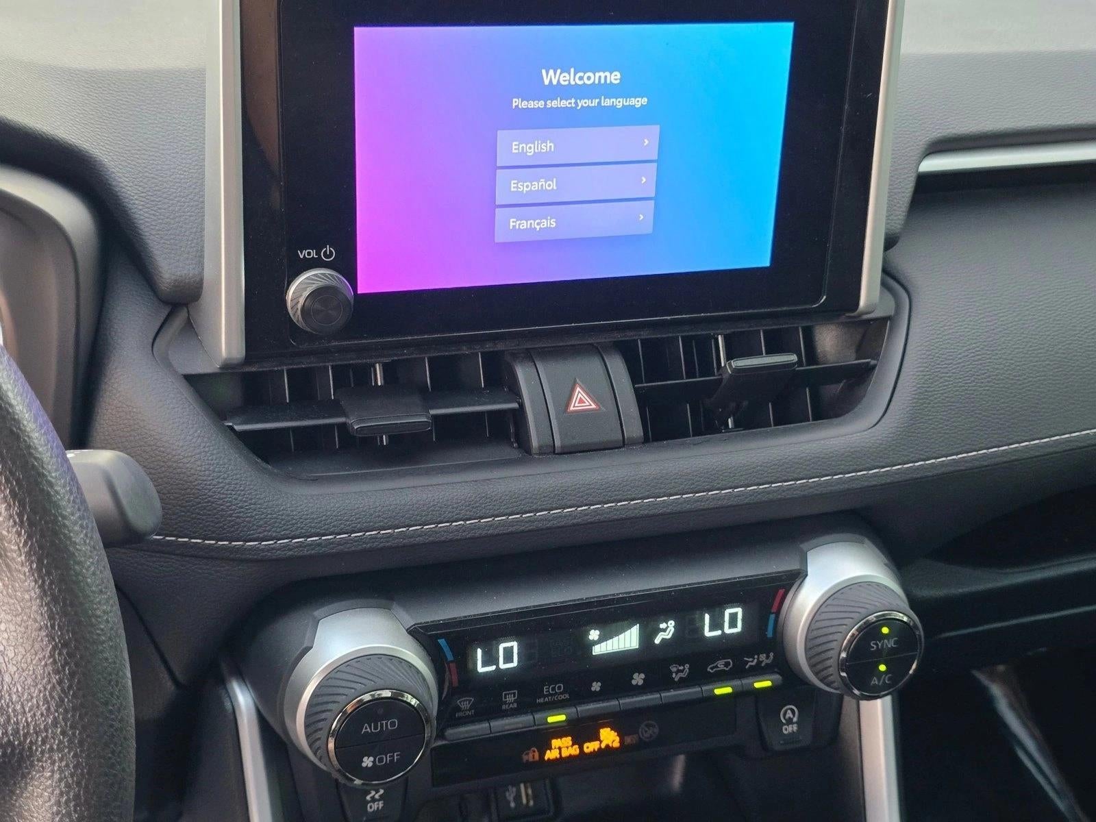 2025 Toyota RAV4 XLE FWD (Natl)